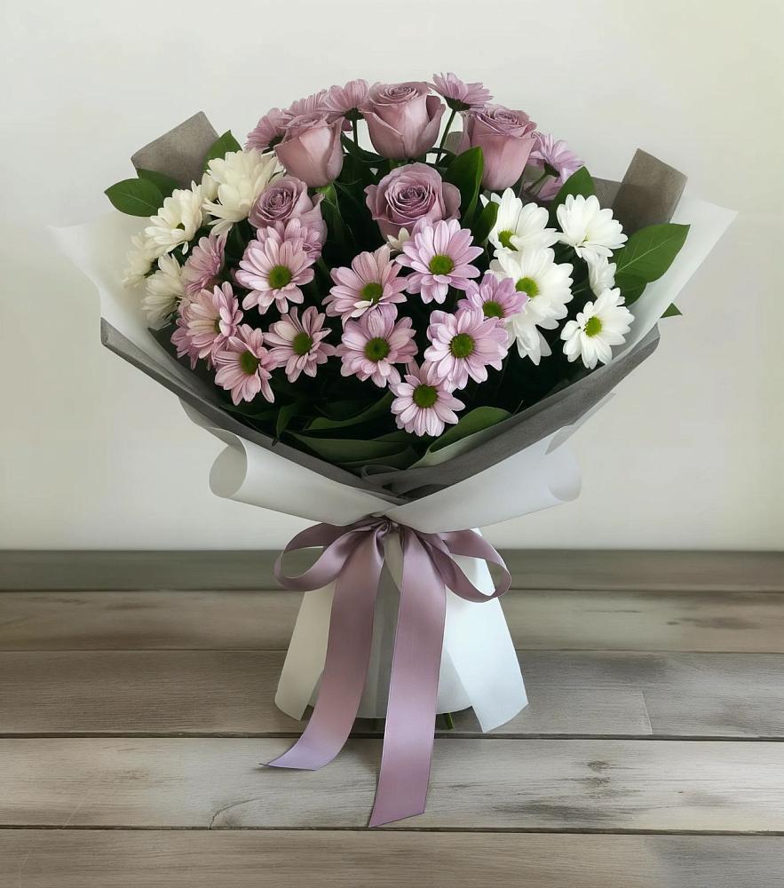 Букет цветов из: Хризантемы и Розы в Хасавюрте