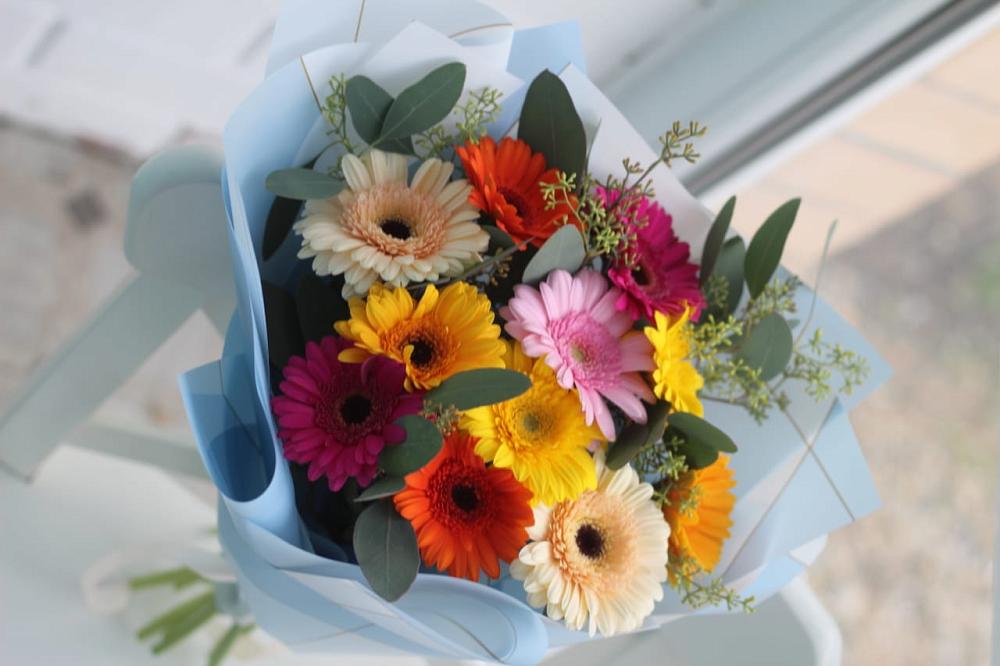 Букет цветов из: Герберы в Хасавюрте