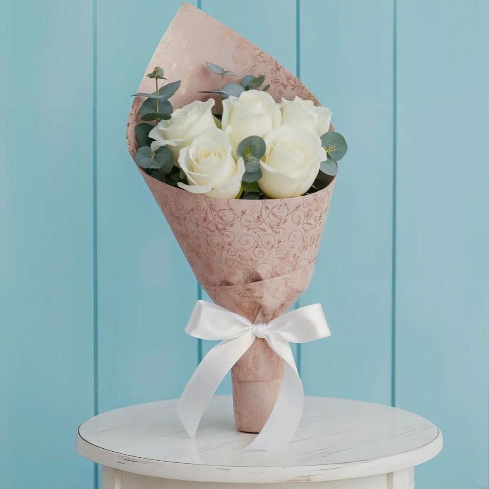 Букет цветов из: Розы в Хасавюрте