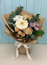 Букет цветов из:  Герберы и Хризантемы в Хасавюрте