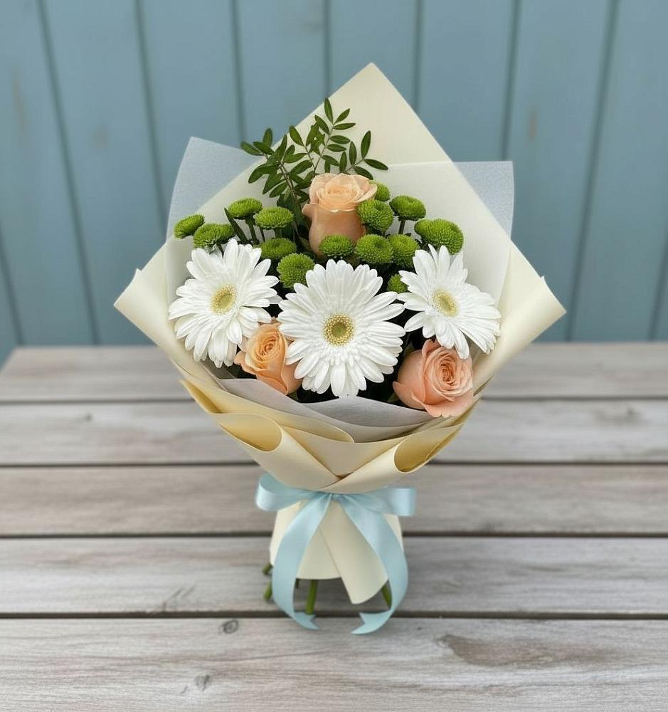 Букет цветов из: Герберы, Розы и Хризантемы в Хасавюрте