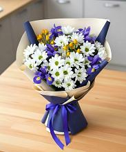Букет цветов из:  Розы, Ирисы и Хризантемы #REPLACE_PRED# Хасавюрте
