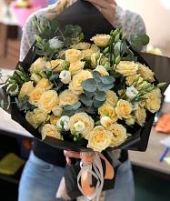 Букет цветов из:  Розы и Лизиантусы #REPLACE_PRED# Хасавюрте