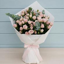 Букет цветов из:  Розы в Хасавюрте